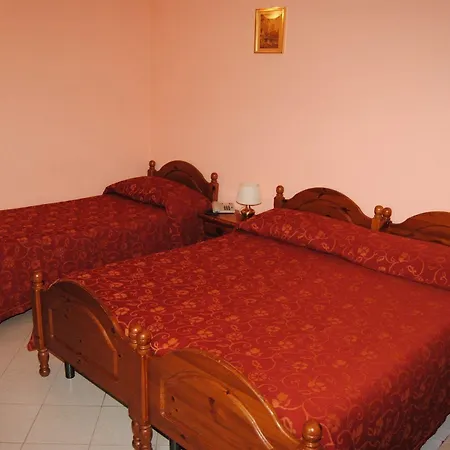 Hotel Regina Ferrara