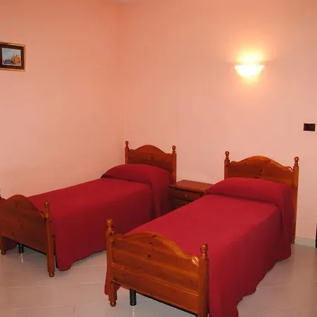 Regina Hotel 4*